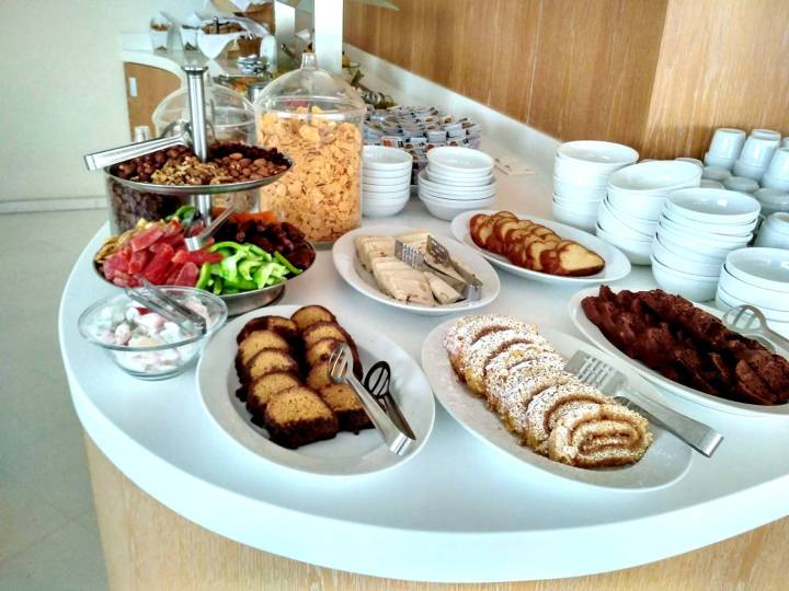 Our Breakfast: A Fresh Start to Your Day - Aegean Blue Hotel - Nea Kallikratia Halkidiki